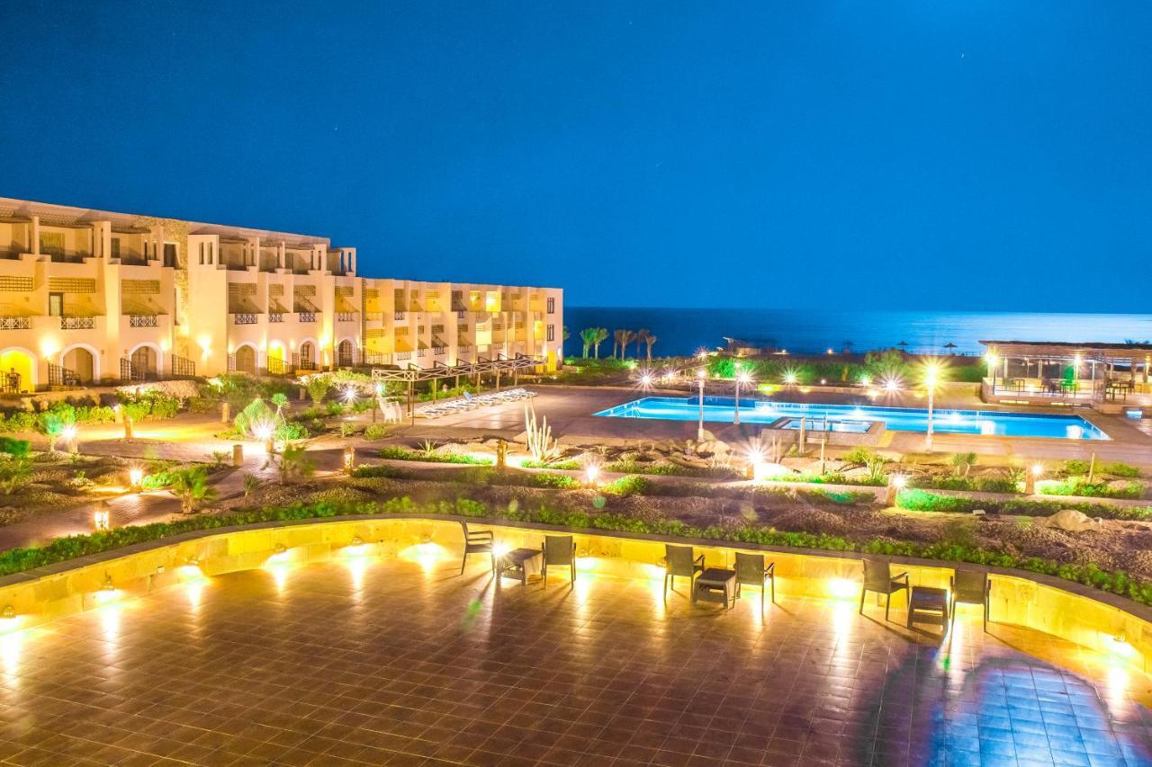 Viva Blue Resort And Diving Sharm El Naga (Adults Only) Hurghada Esterno foto
