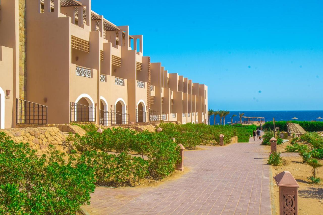 Viva Blue Resort And Diving Sharm El Naga (Adults Only) Hurghada Esterno foto