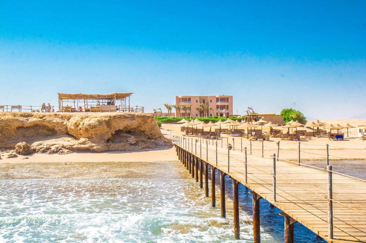 Viva Blue Resort And Diving Sharm El Naga (Adults Only) Hurghada Esterno foto