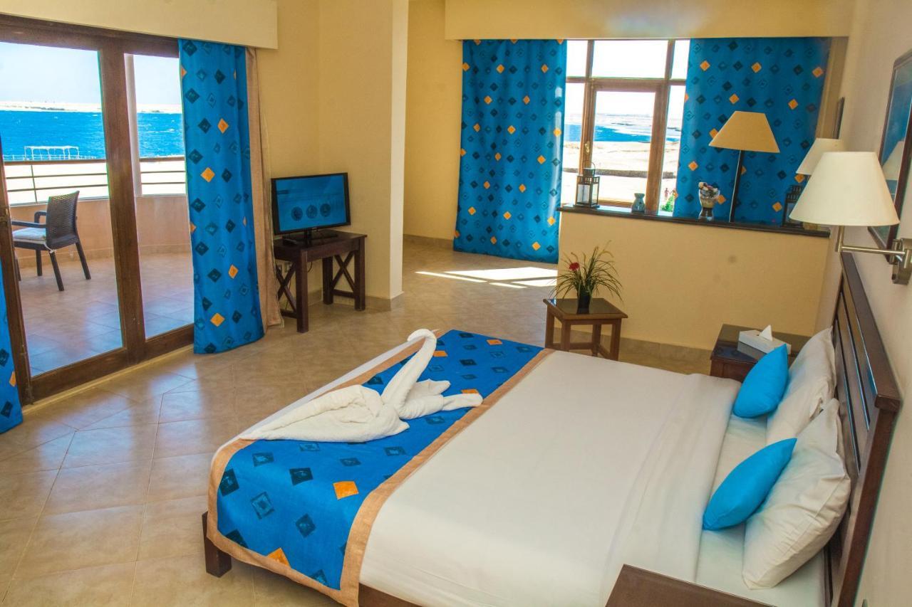 Viva Blue Resort And Diving Sharm El Naga (Adults Only) Hurghada Esterno foto