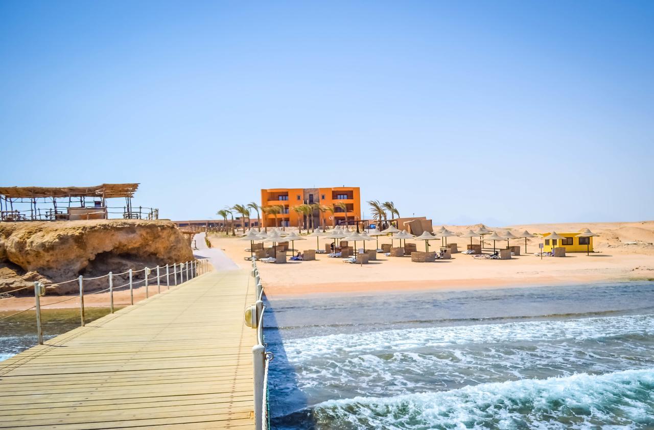 Viva Blue Resort And Diving Sharm El Naga (Adults Only) Hurghada Esterno foto