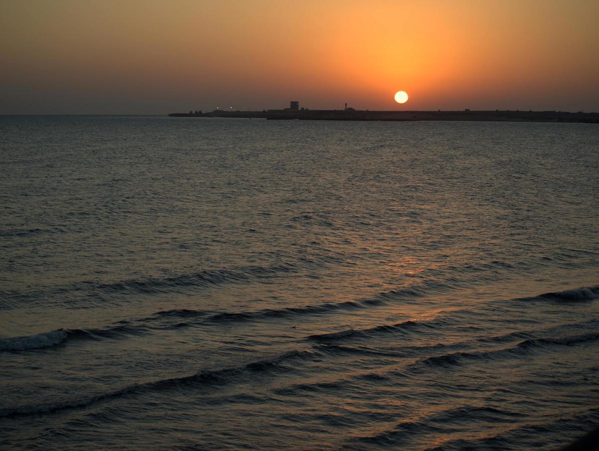 Viva Blue Resort And Diving Sharm El Naga (Adults Only) Hurghada Esterno foto