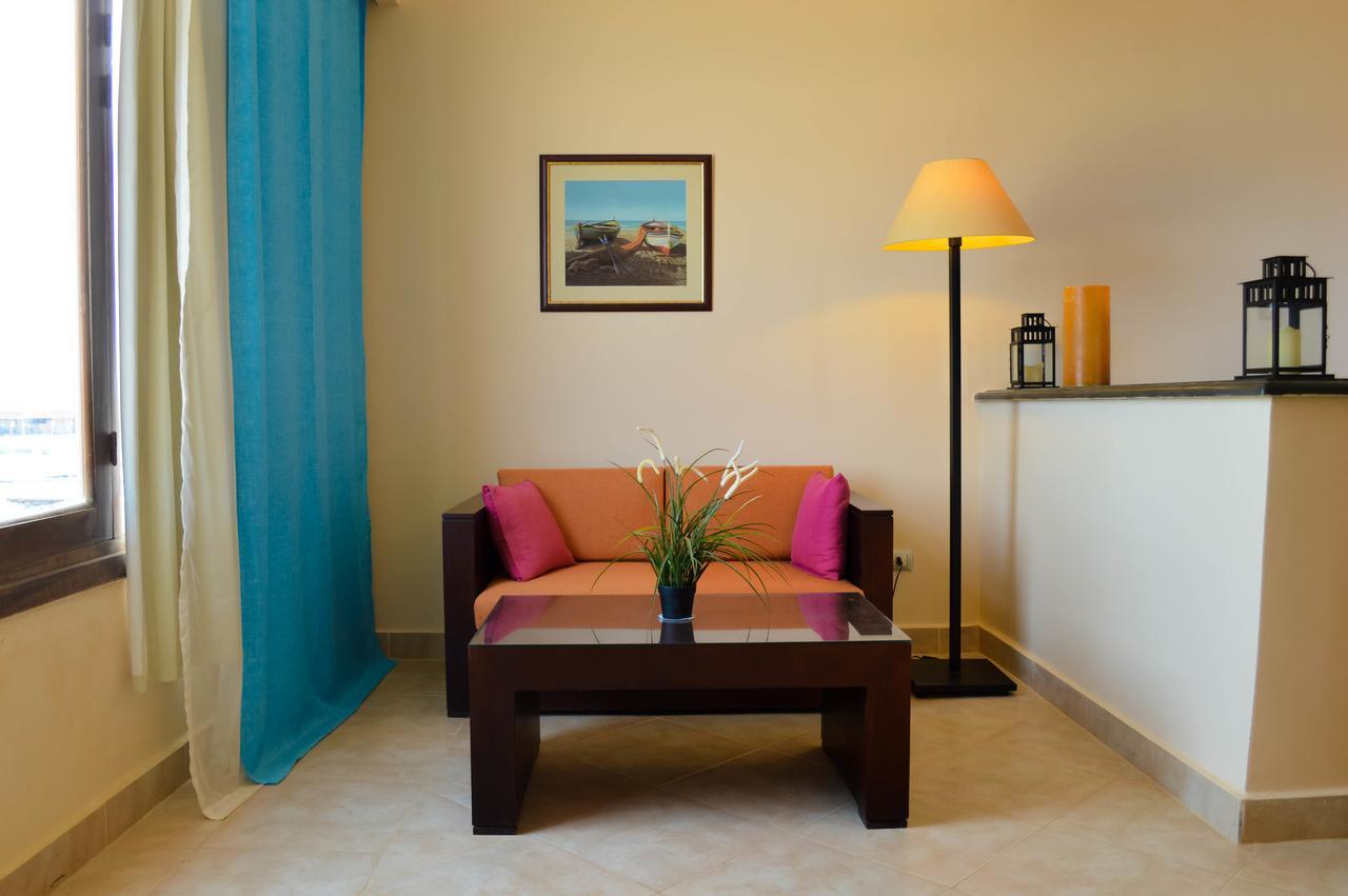 Viva Blue Resort And Diving Sharm El Naga (Adults Only) Hurghada Esterno foto